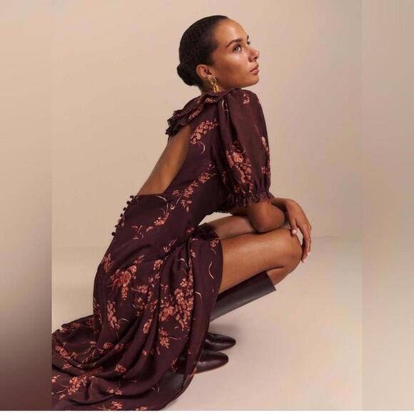 Reformation Dresses & Skirts - Reformation Evra Lace Trim Georgette Midi Dress